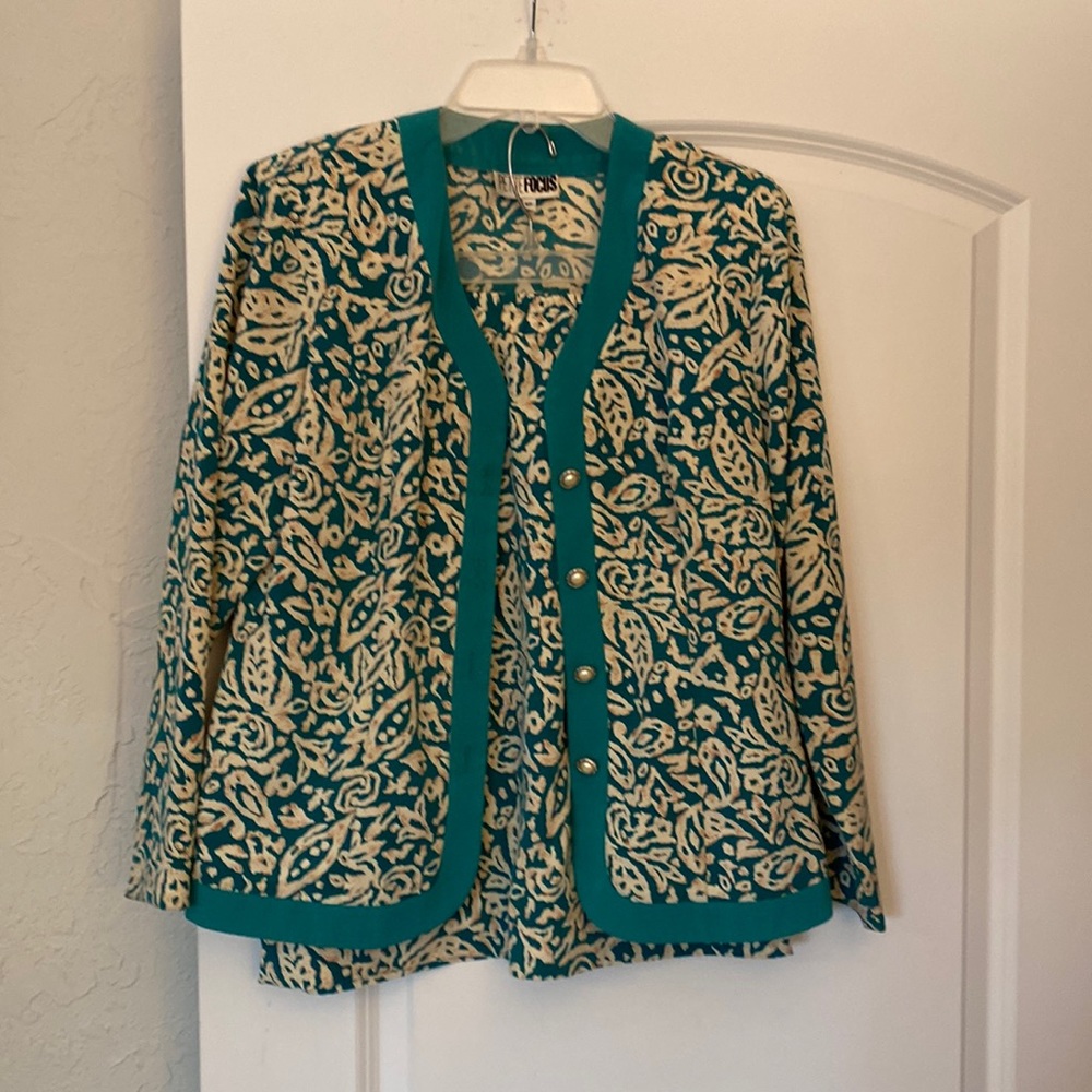 Vintage skirt and jacket- like new condition